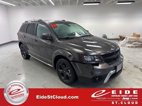 Used 2018 Dodge Journey Crossroad image 1