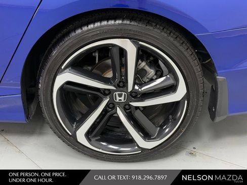 Used 2022 Honda Accord Sport image 12