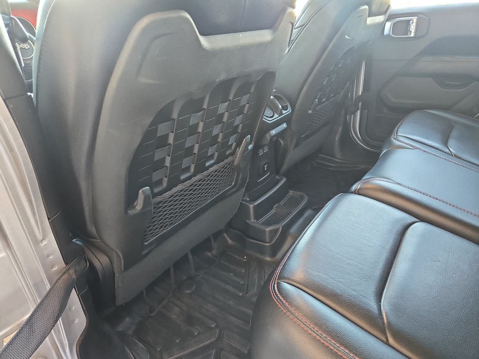 Used 2020 Jeep Wrangler Unlimited Rubicon AWD/4WD image 18