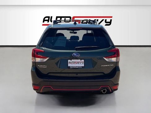 Used 2024 Subaru Forester Touring AWD/4WD image 6