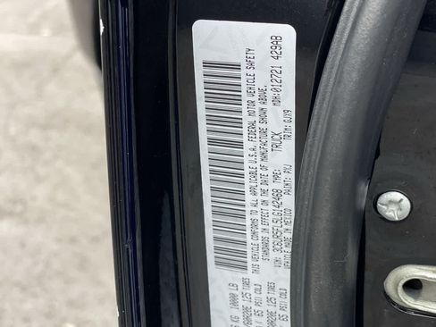 Used 2020 RAM 2500 Laramie AWD/4WD image 29