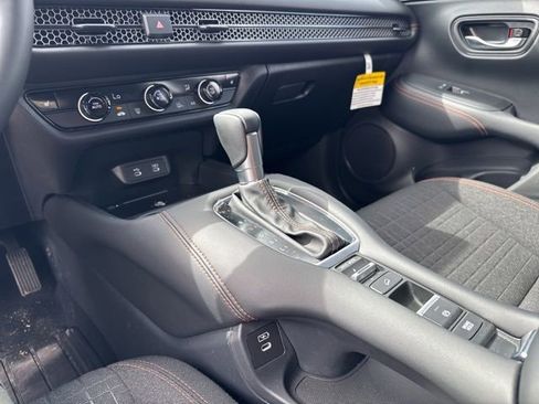 Used 2026 Honda HR-V Sport image 18