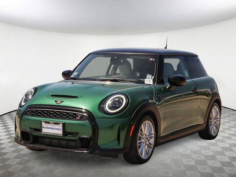 Used 2023 MINI Cooper S FWD image 4