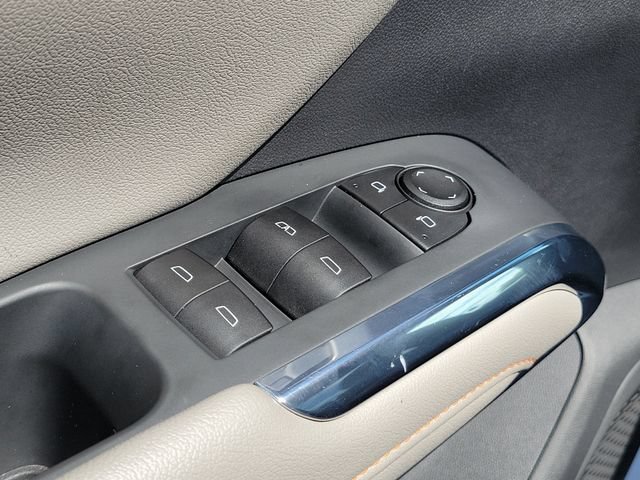 Certified 2026 Chevrolet Traverse LT w/ Driver Confidence Package FWD image 27