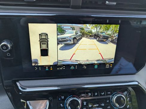 Certified 2023 GMC Sierra 1500 AT4 w/ AT4 Premium Package AWD/4WD image 27