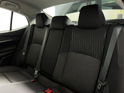 Used 2025 Toyota Camry LE FWD image 21