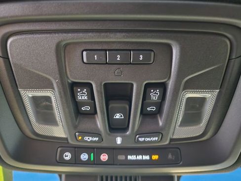 Certified 2024 Chevrolet Silverado 1500 High Country AWD/4WD image 20