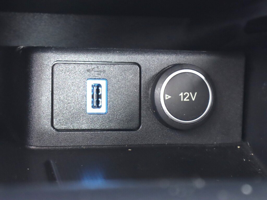 Used 2020 Ford Escape SE AWD/4WD image 27