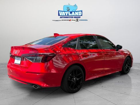 Used 2025 Honda Civic Sport image 5