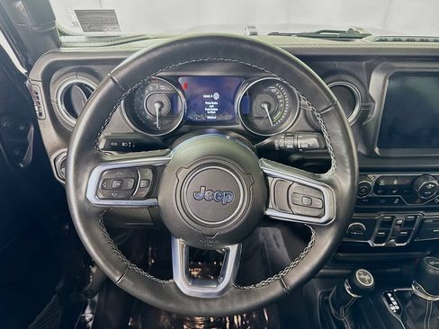 Used 2021 Jeep Wrangler Unlimited Sahara w/ Cold Weather Group AWD/4WD image 22