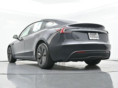 Used 2025 Tesla Model 3 Long Range RWD image 46