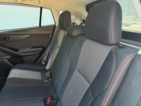 Used 2019 Subaru Crosstrek 2.0i Premium AWD/4WD image 26