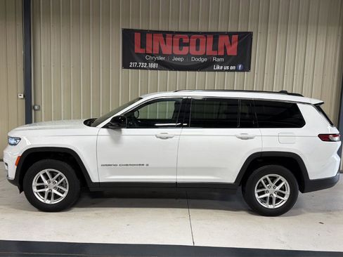 Used 2023 Jeep Grand Cherokee L Laredo w/ Luxury Tech Group I AWD/4WD image 2