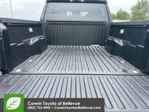 Used 2024 Toyota Tacoma TRD Off-Road AWD/4WD image 29