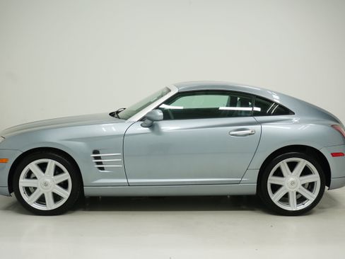 Used 2004 Chrysler Crossfire Coupe image 7
