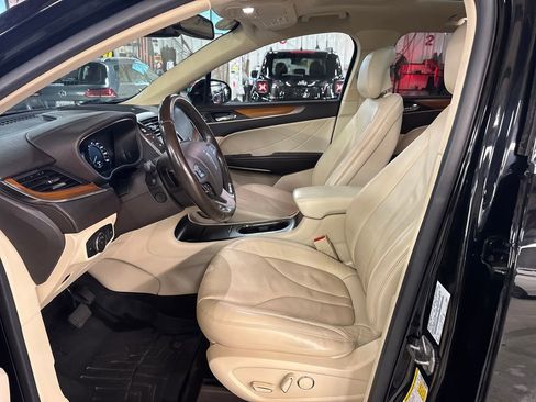Used 2016 Lincoln MKC Reserve w/ Lincoln MKC Climate Package AWD/4WD image 14