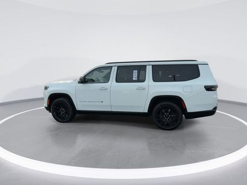 New 2026 Jeep Grand Wagoneer L Limited AWD/4WD image 5