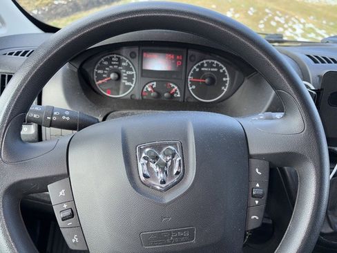 Used 2019 RAM ProMaster 1500 w/ Premium Appearance Group image 4