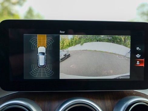 Used 2022 Mercedes-Benz GLC 300 GLC 300 image 51