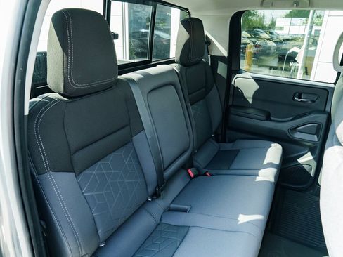 New 2025 Nissan Frontier SV w/ SV Convenience Package image 27