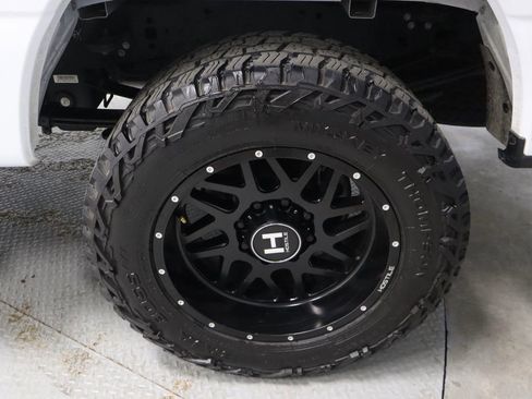 Certified 2024 Ford F250 XL w/ STX Appearance Package AWD/4WD image 18