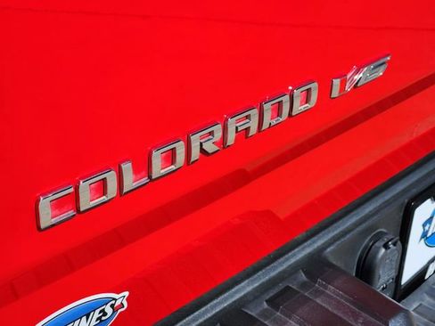 Used 2018 Chevrolet Colorado Z71 image 10