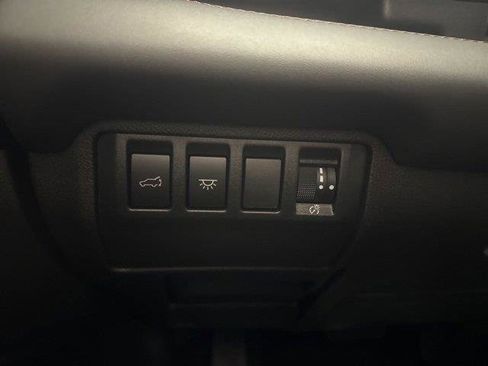 Used 2025 Subaru Ascent Bronze Edition AWD/4WD image 14