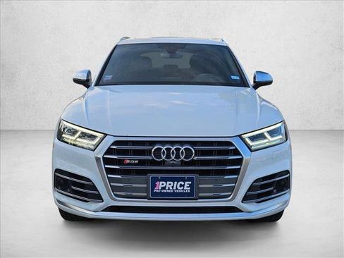 Used 2018 Audi SQ5 Prestige w/ Prestige Package image 2