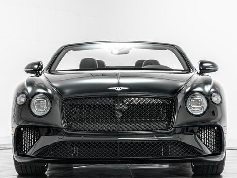 Used 2023 Bentley Continental GT V8 image 4
