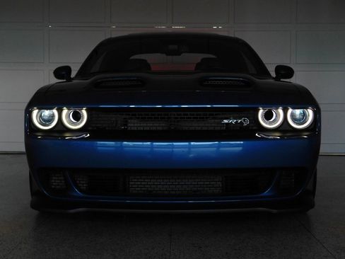 Used 2020 Dodge Challenger SRT Hellcat w/ Plus Package image 24