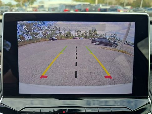 New 2026 Jeep Compass Latitude image 17