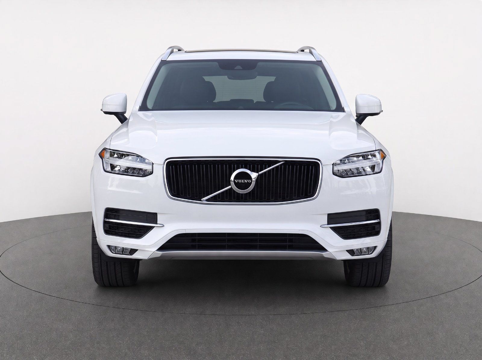 Used 2018 Volvo XC90 T6 Momentum AWD/4WD image 5