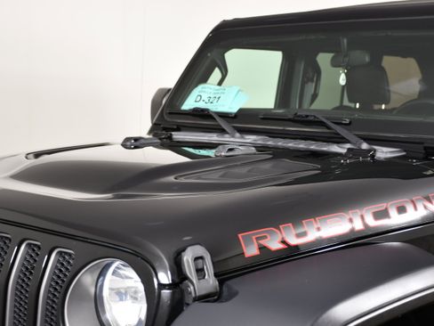 Used 2021 Jeep Wrangler Unlimited Rubicon AWD/4WD image 12