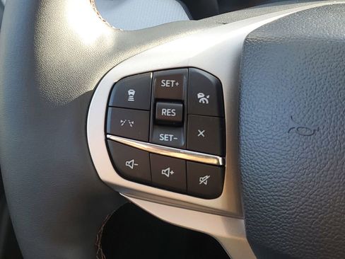 New 2026 Ford Explorer Active w/ Active Comfort Package image 13