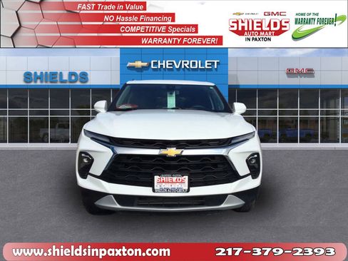 Used 2024 Chevrolet Blazer LT w/ Convenience Package image 2