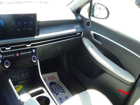 Used 2025 Hyundai Sonata SEL FWD image 13