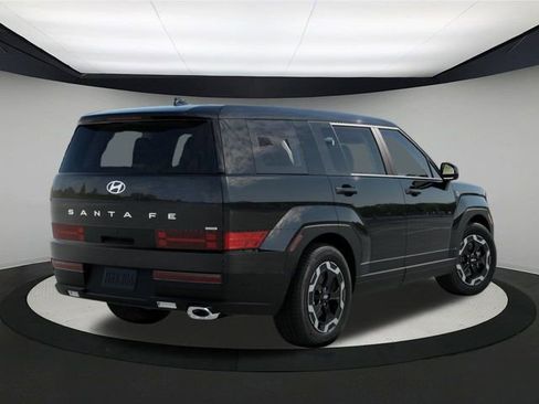 New 2026 Hyundai Santa Fe SE image 5
