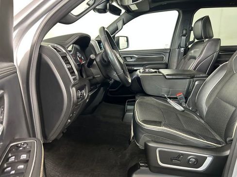 Used 2023 RAM 1500 Laramie AWD/4WD image 12