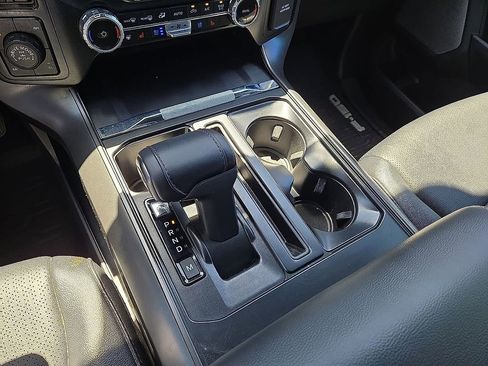 Used 2024 Ford F150 Lariat w/ FX4 Off-Road Package AWD/4WD image 30