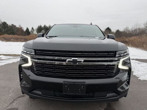 Used 2022 Chevrolet Tahoe RST w/ Sport Performance Package image 11
