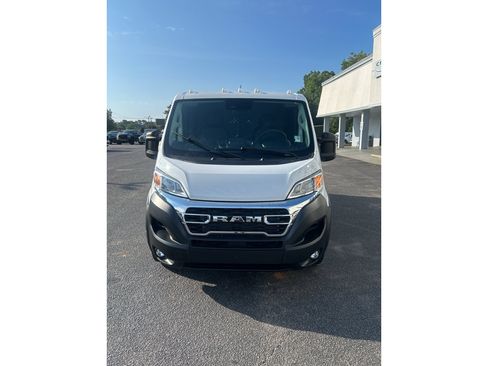 Used 2025 RAM ProMaster 2500 w/ U-Haul Equipment Group FWD image 5