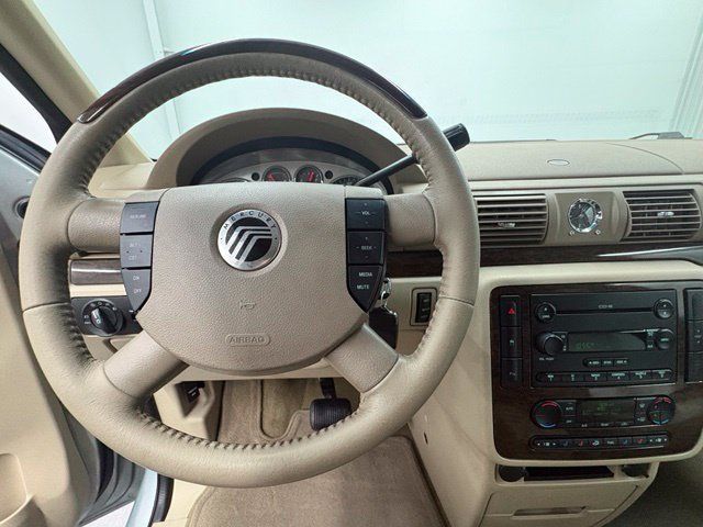 Used 2005 Mercury Monterey Premier FWD image 18