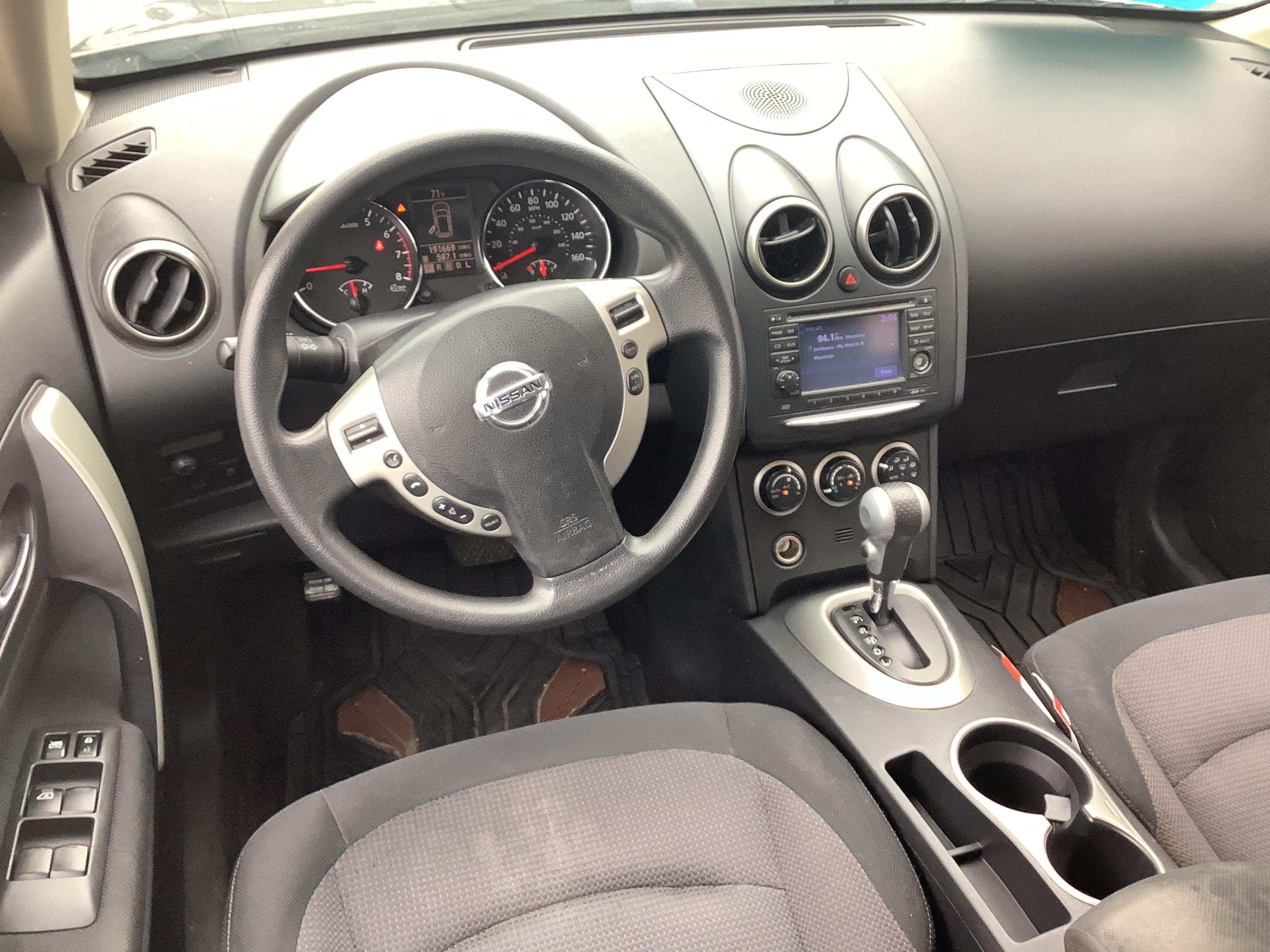 Used 2011 Nissan Rogue SV w/ Premium Pkg AWD/4WD image 11