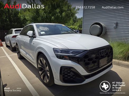 Used 2025 Audi Q8 Prestige w/ Prestige Package AWD/4WD image 1