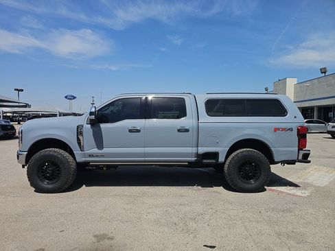 Used 2025 Ford F250 Lariat w/ Lariat Ultimate Package image 2