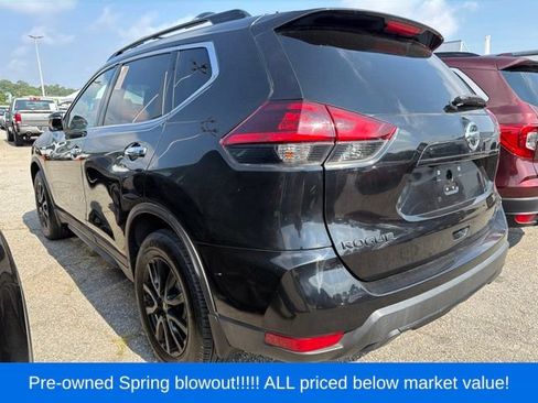 Used 2018 Nissan Rogue SV w/ Premium Package AWD/4WD image 5