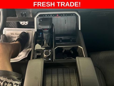 Used 2025 Toyota Tundra Limited w/ TRD Off-Road Package AWD/4WD image 13