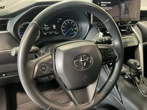 Used 2024 Toyota Venza Nightshade AWD/4WD image 21
