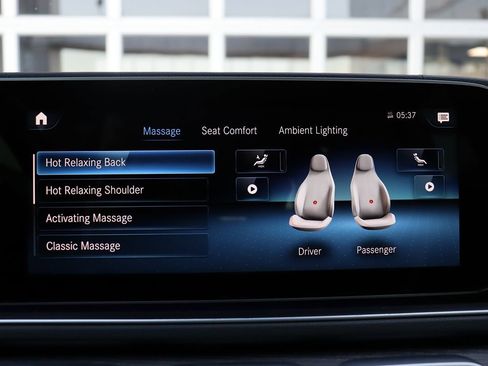 Used 2021 Mercedes-Benz GLS 580 4MATIC image 24