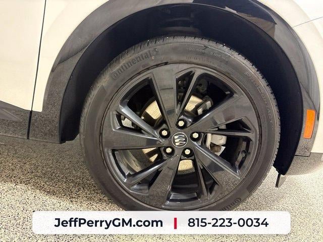 Used 2024 Buick Envision Sport Touring AWD/4WD image 32